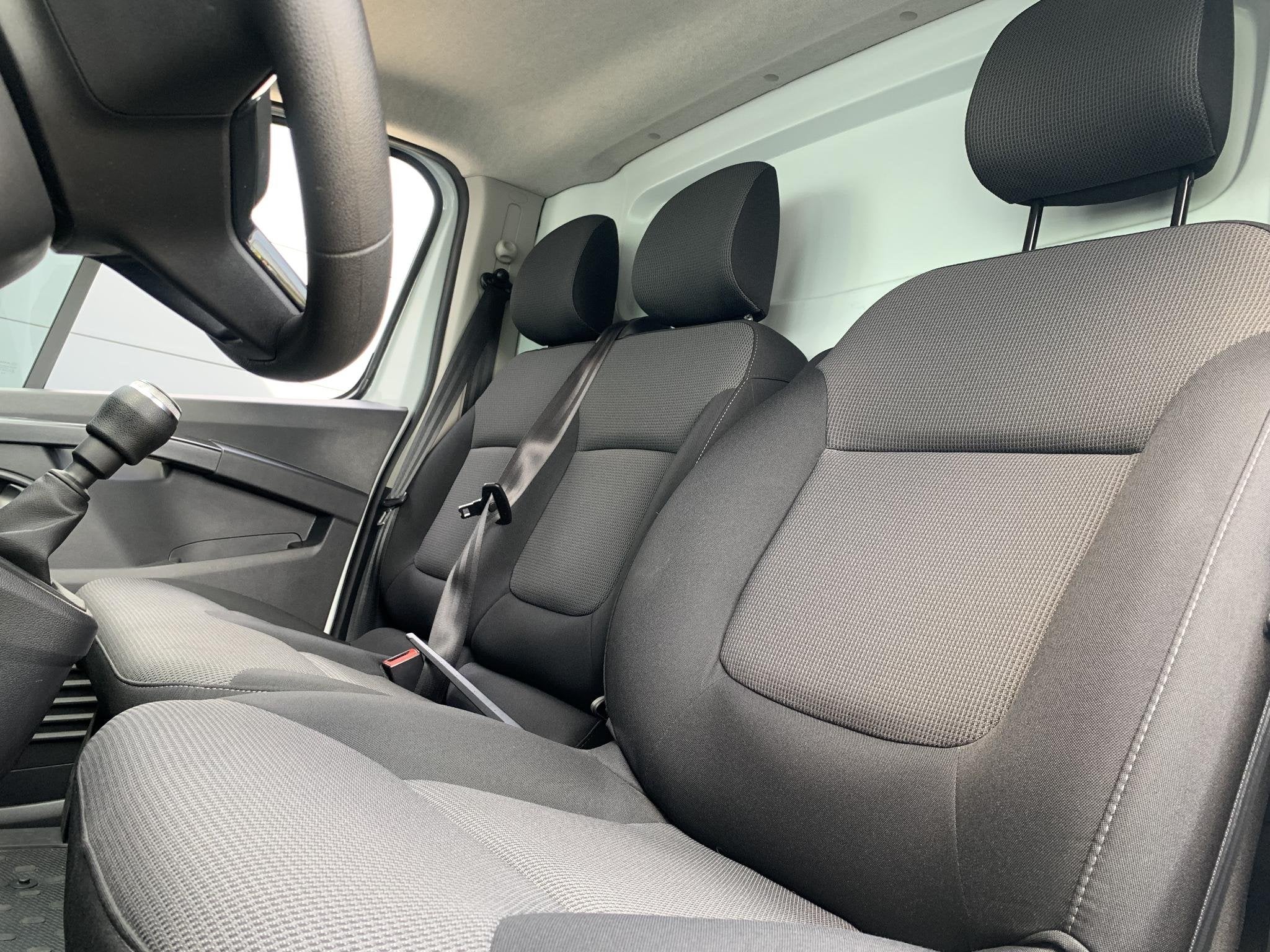 Renault Trafic 2.0 Blue dCi 130 T29 L1H1 Advance | BPM vrij, Stof, Gebruikt, 4 cilinders, Met garantie (alle)