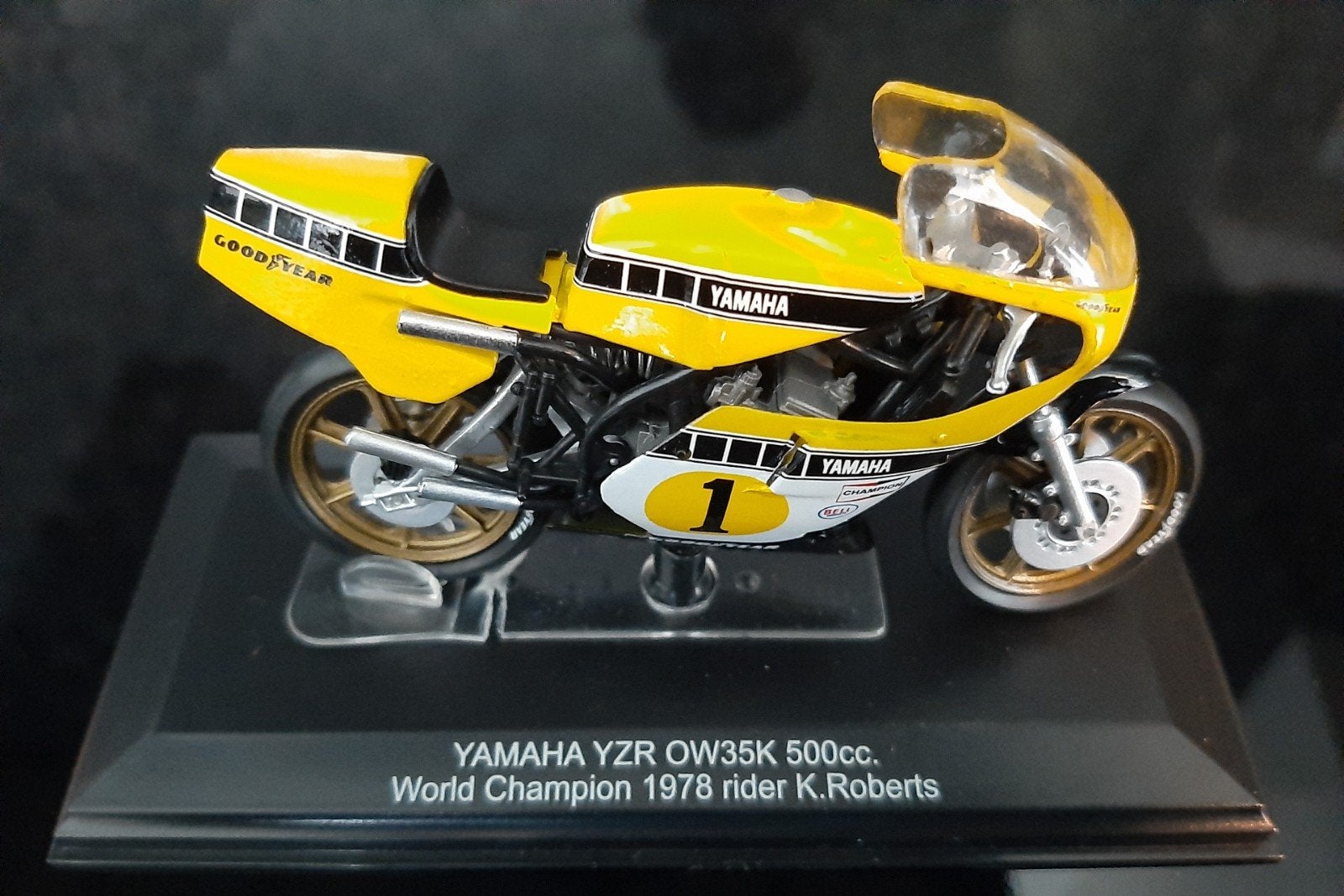 Te koop: Schaalmodel Kenny Roberts, 1:50 of kleiner, Italeri, Overige typen, Nieuw