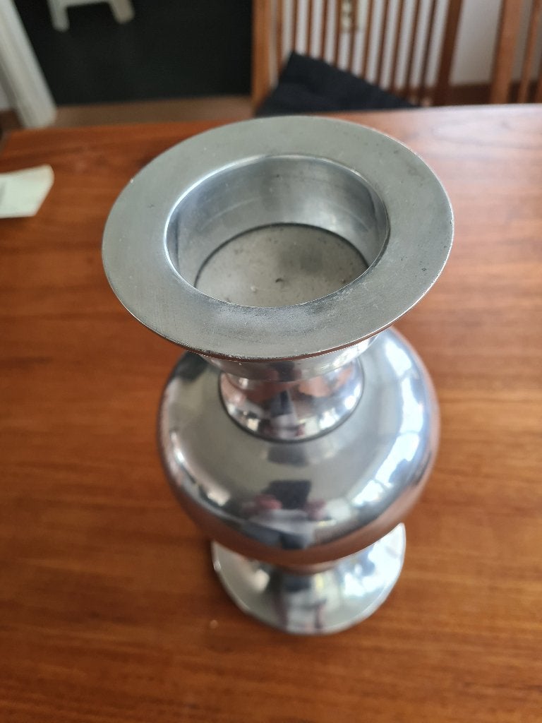 Te koop: Aluminium kaarsenstandaard hoog 28cm, Huis en Inrichting, Ophalen of Verzenden, Zo goed als nieuw, 28 cm, Metaal