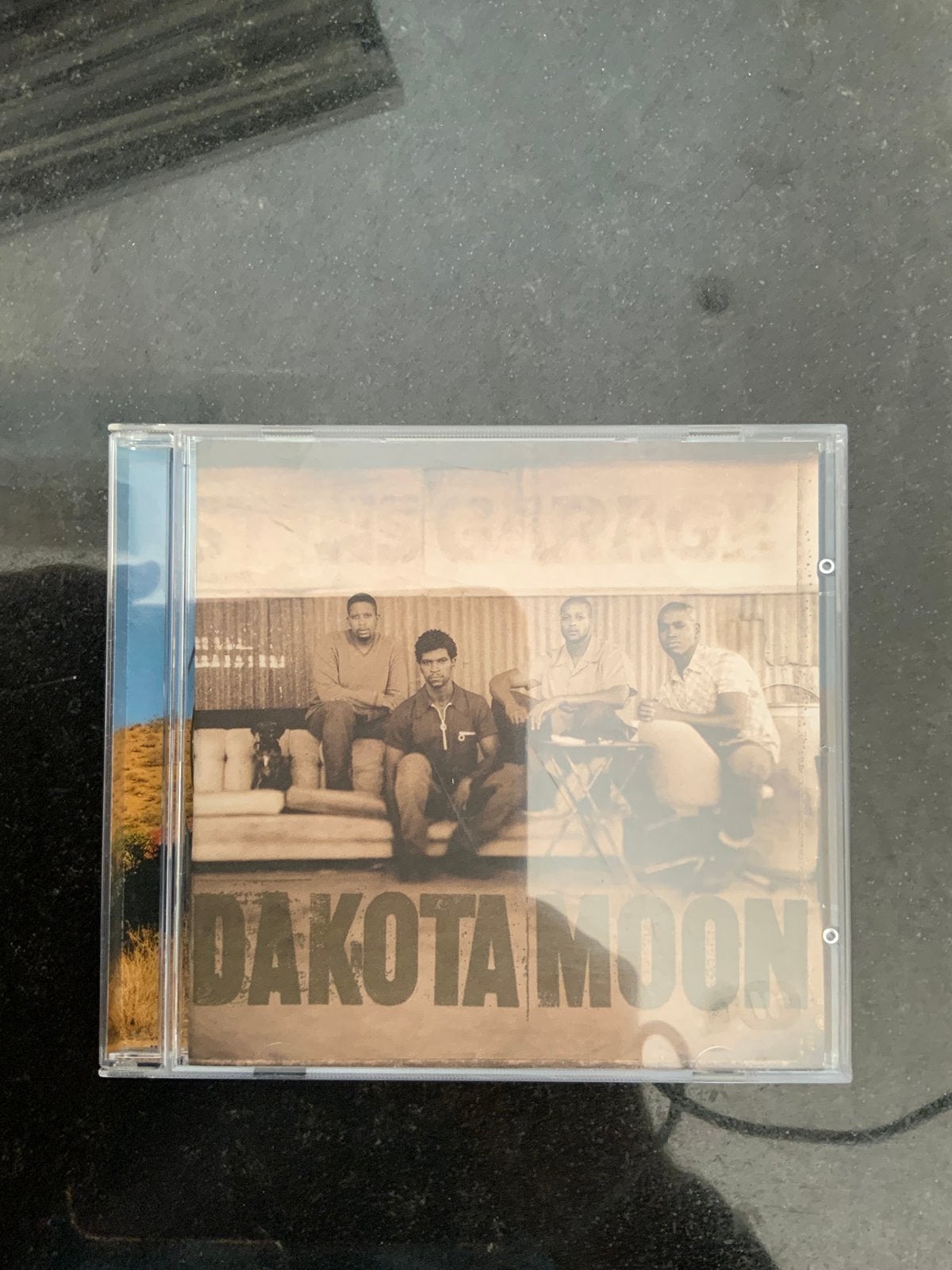 Dakota Moon, Ophalen of Verzenden, Zo goed als nieuw