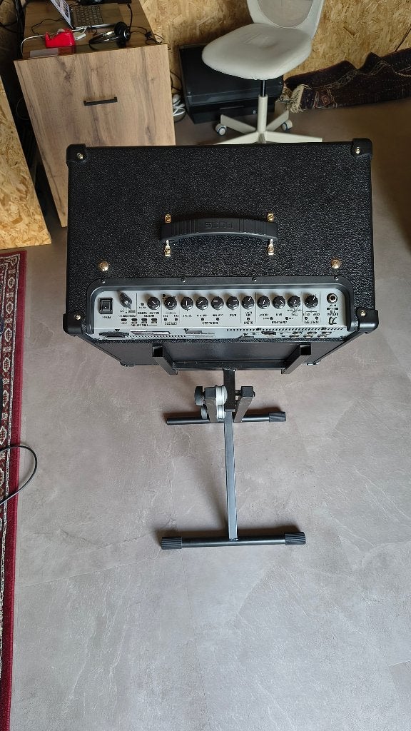 Boss Katana 110 Bass basversterker, Ophalen, Zo goed als nieuw, Basgitaar, 100 watt of meer