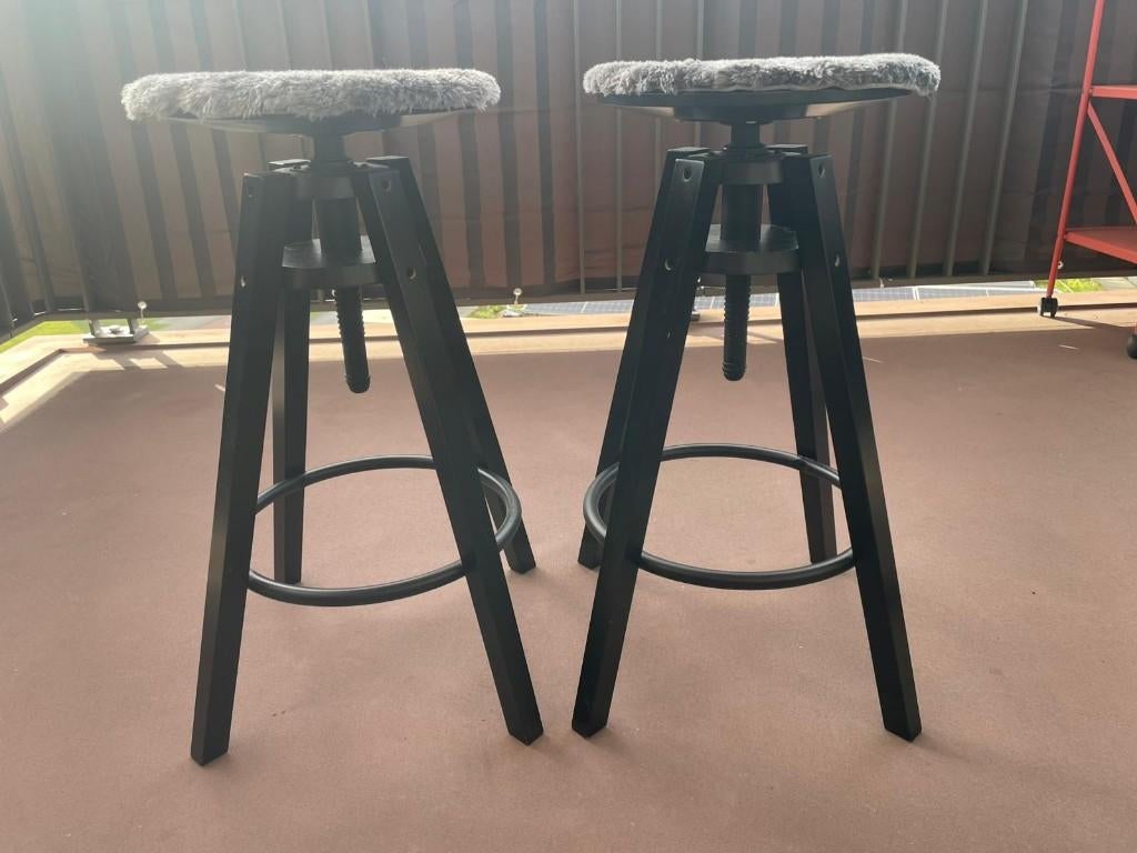 Ikea Dalfred Barkrukken - 2 stuks, Huis en Inrichting, Barkrukken, 60 tot 90 cm, Nieuw, Ophalen of Verzenden, In hoogte verstelbaar