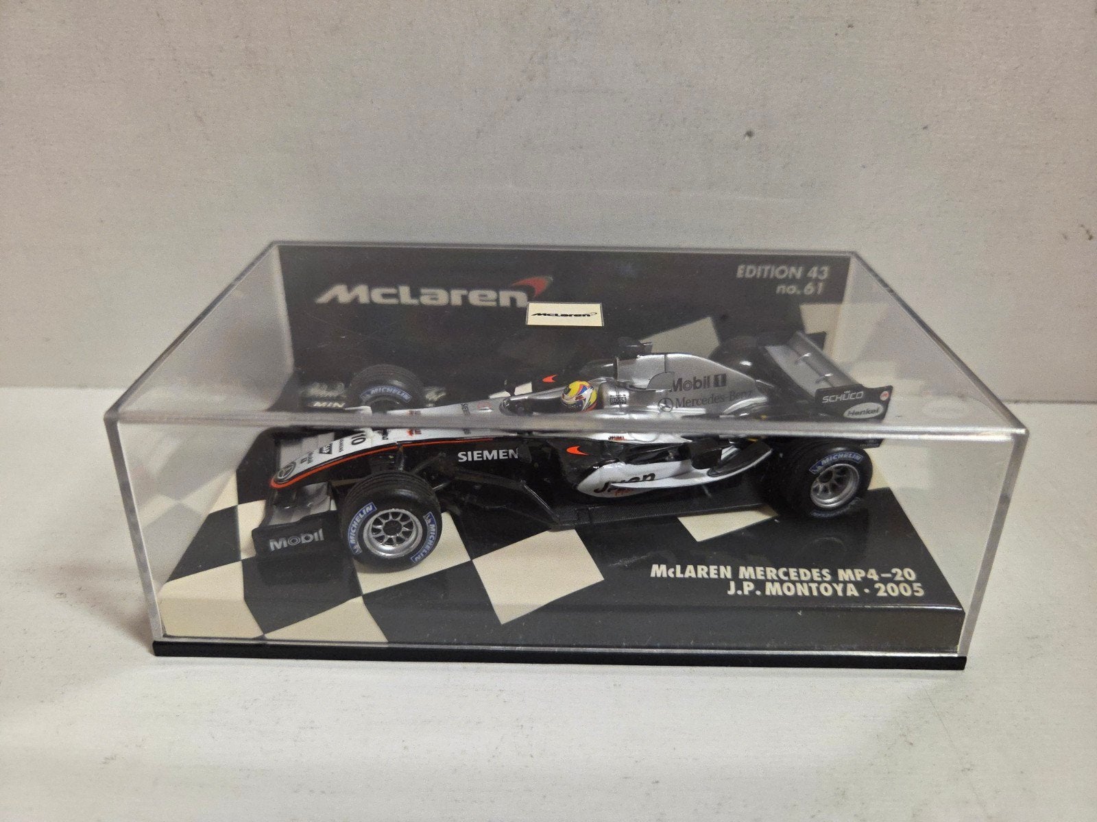 Minichamps McLaren Mercedes Montoya 2005, Auto, ., Ophalen of Verzenden, Zo goed als nieuw
