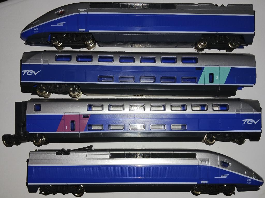 Mehano TGV dubbeldekker treinstel 4 delig € 89, Hobby en Vrije tijd, Overige merken, Treinset, Gelijkstroom, Ophalen of Verzenden