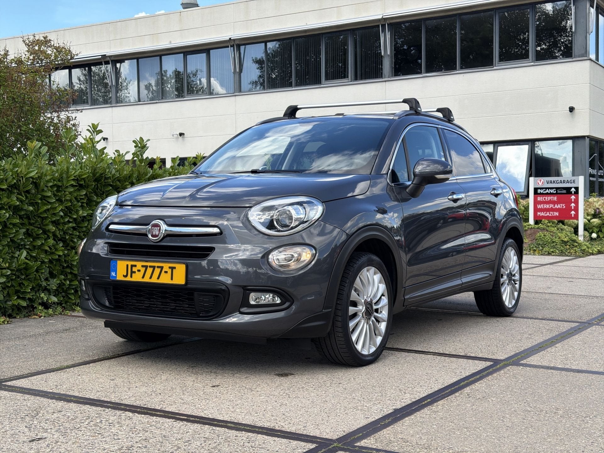 Fiat 500X 1.4 Turbo MultiAir Lounge |CLIMA|NAVI|TREKHAAK|LM, Auto's, Gebruikt, 4 cilinders, 500X, Handgeschakeld