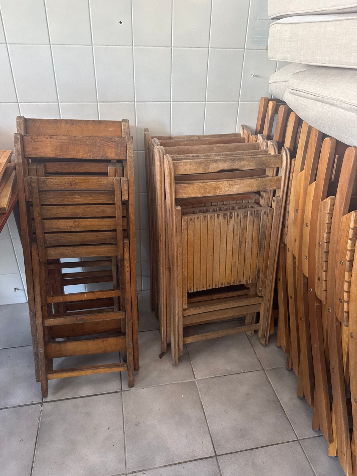 15 houten klapstoelen, Ophalen, Gebruikt, Hout, Vijf, Zes of meer stoelen