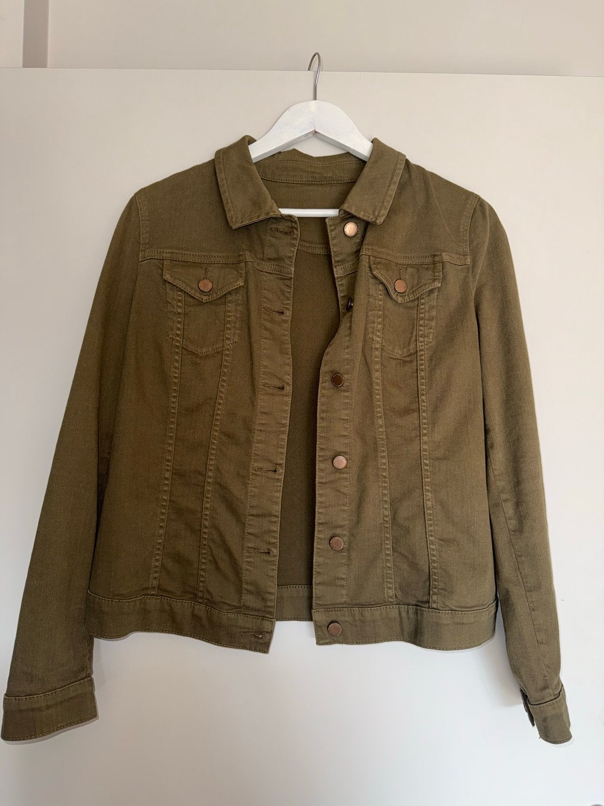 Miss Etam groen/khaki spijkerjasje met knoopjes - Maat 38, Ophalen of Verzenden, Gedragen, Maat 38/40 (M), Groen