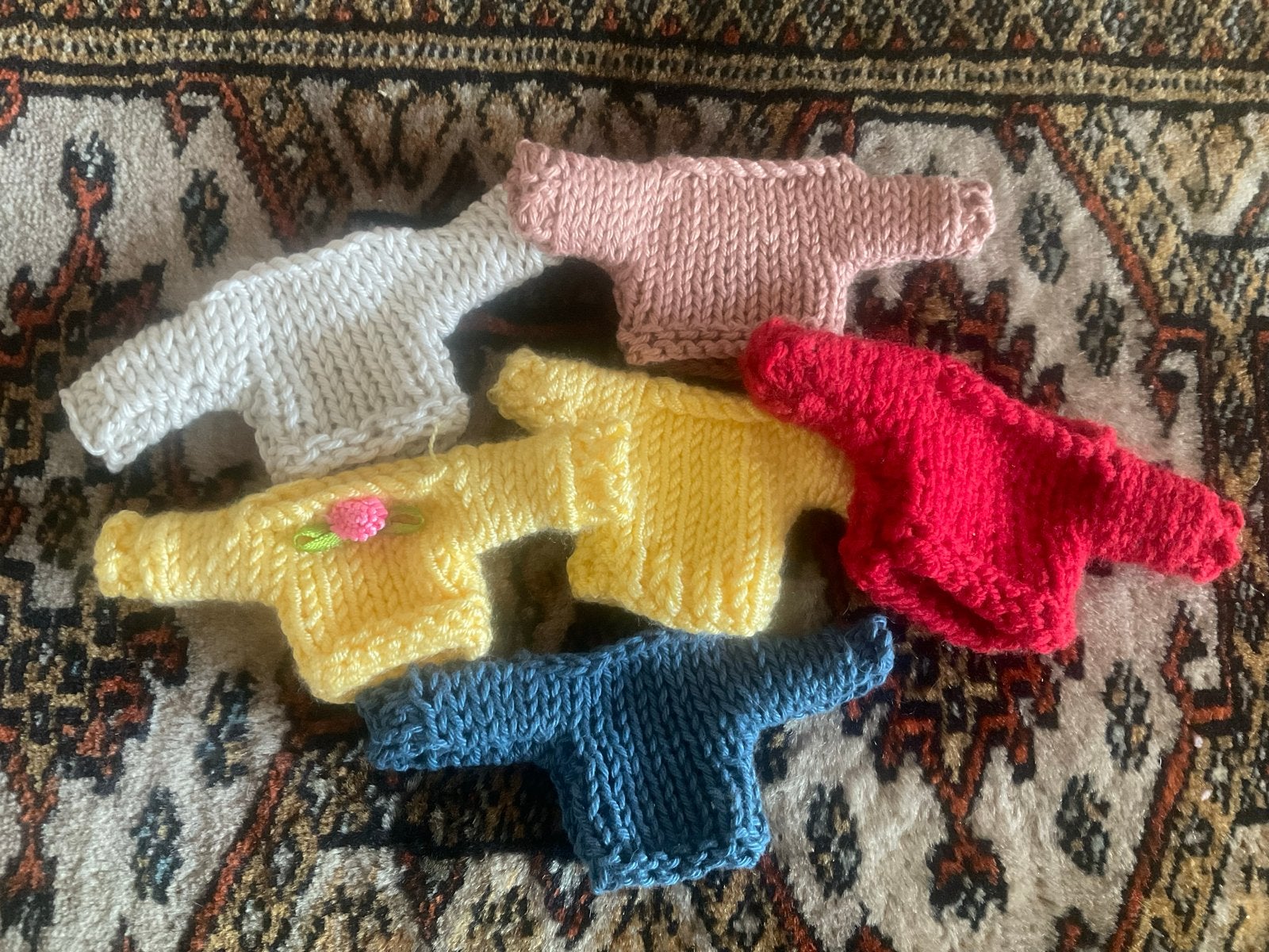 Handgemaakte truitjes voor Maileg muisjes en konijntjes, Ophalen of Verzenden, Nieuw, Jongen of Meisje