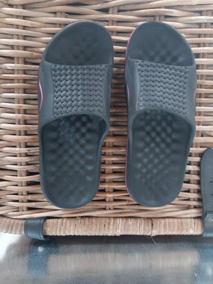 Bad/zwembad slippers mt:36, Ophalen of Verzenden