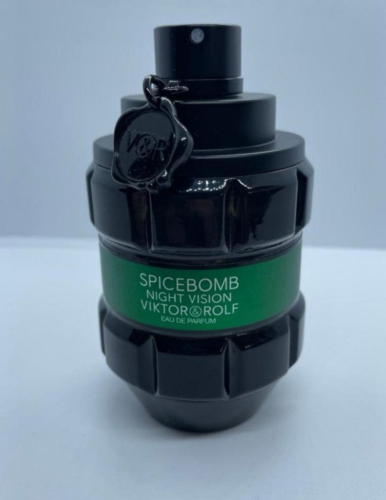 Viktor & rolf spicebomb nightvision edp, Sieraden, Tassen en Uiterlijk, Ophalen