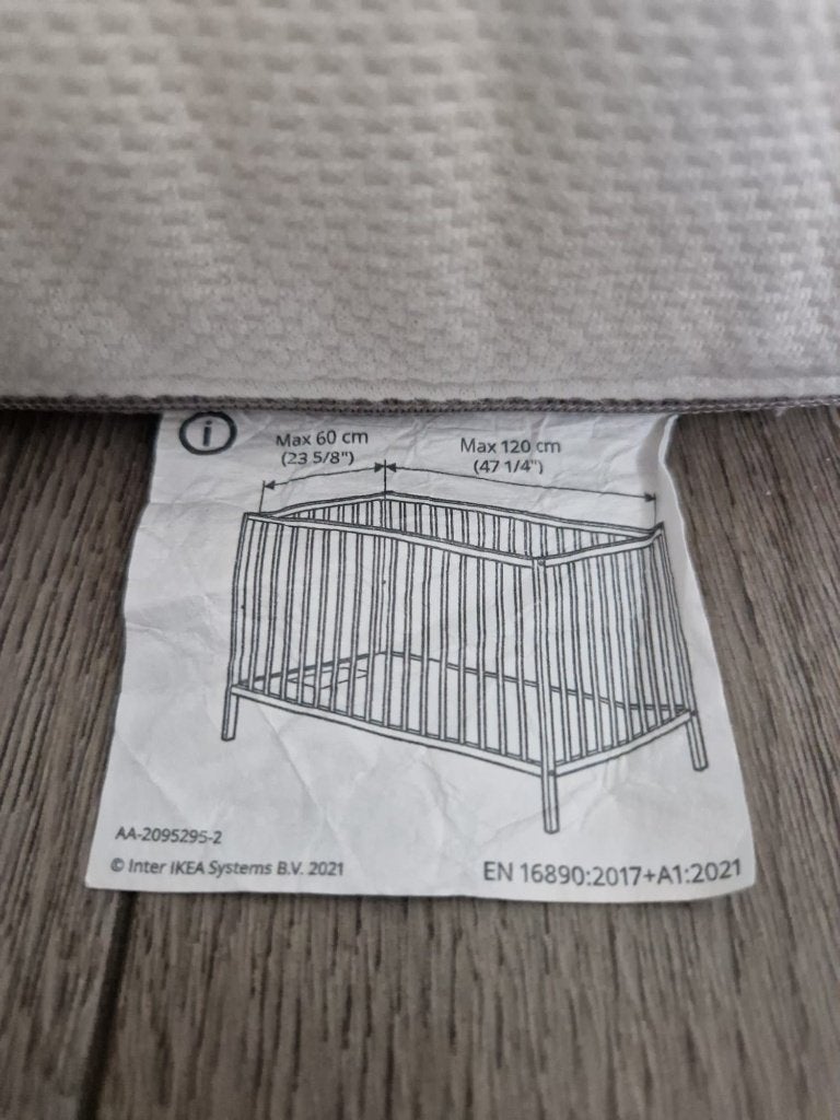 Ledikant matras Ikea, Ophalen, Zo goed als nieuw, Ledikant