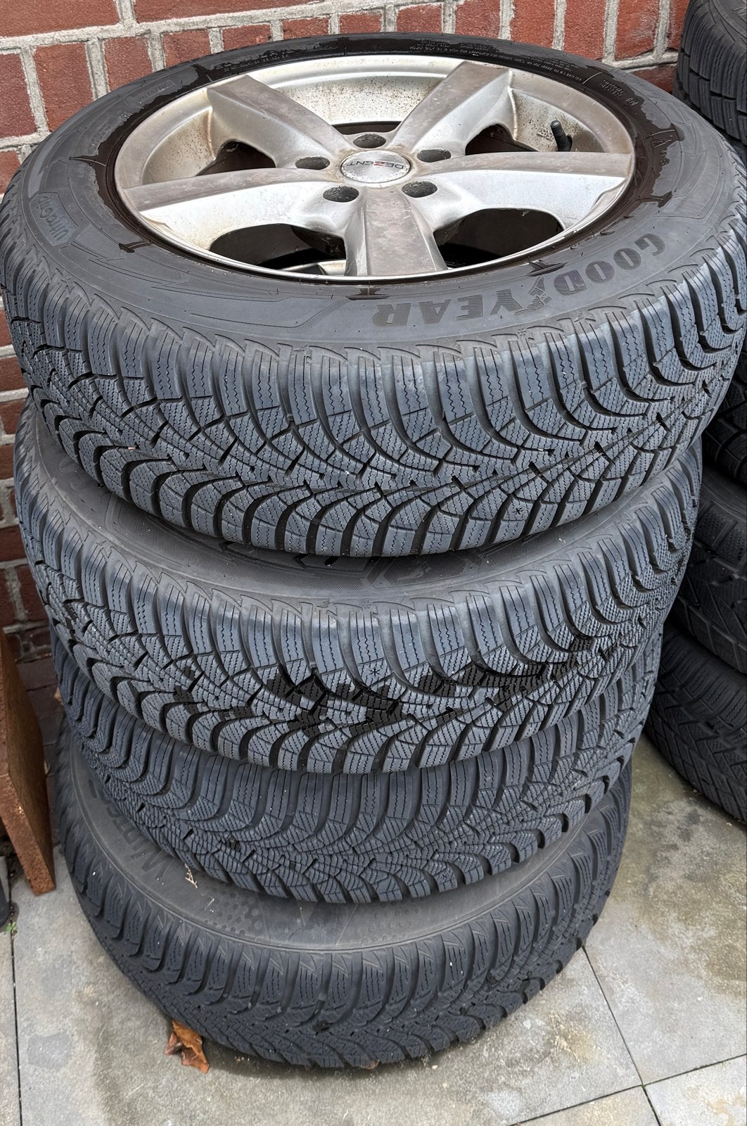 Skoda Octavia 16 inch velgen met Goodyear winterbanden, Auto-onderdelen, Ophalen, Gebruikt, 16 inch, Banden en Velgen