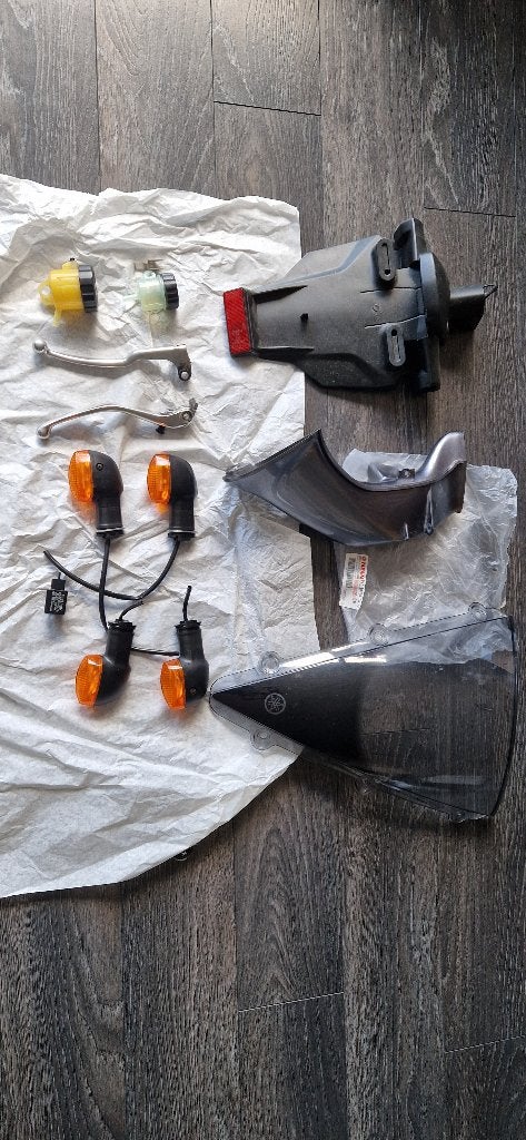 Yamaha RN12, YZF 2005, originele onderdelen te koop., Ophalen of Verzenden, Gebruikt