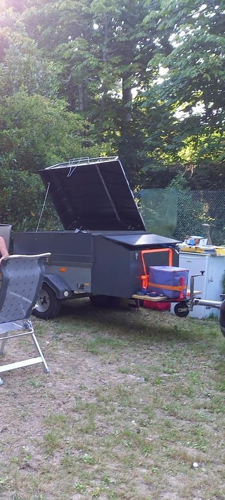 Te koop, mooie tent inclusief dichte kar inclusief inboedel, Ophalen of Verzenden, Tot en met 4