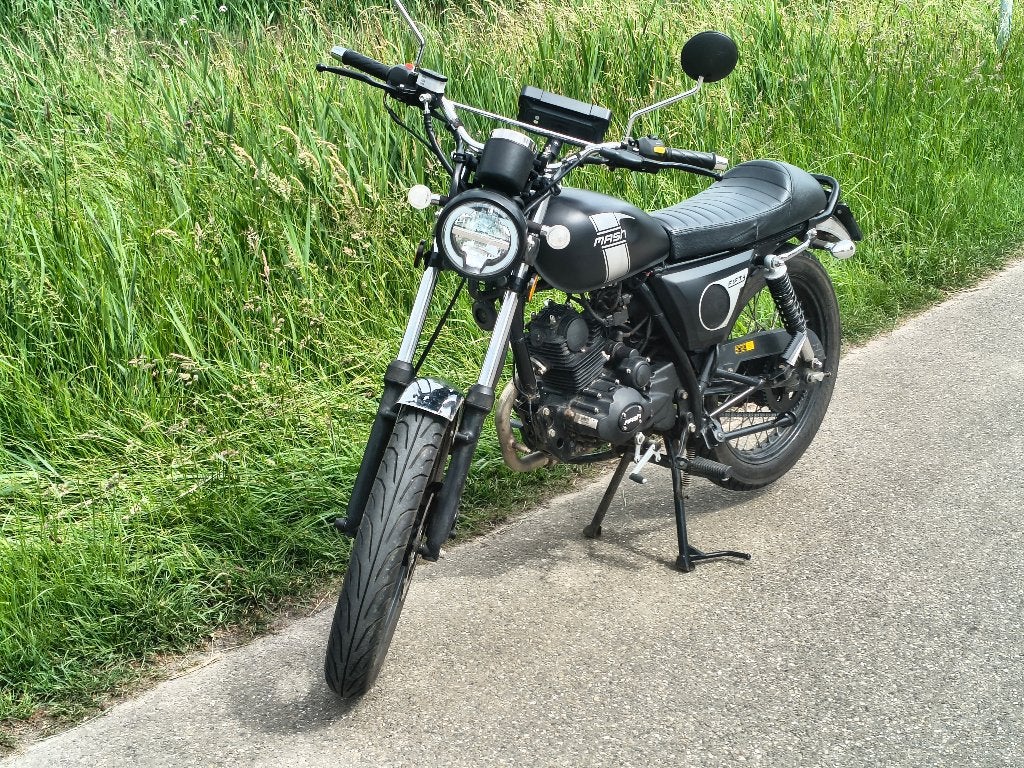 Mash fifty brommer zwart 2022, Ophalen, Gebruikt, Maximaal 45 km/u, 49 cc