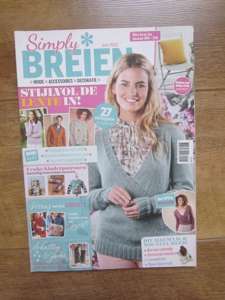 Simply breien mode accessoires decoratie breien maten 38-52, Ophalen of Verzenden, Zo goed als nieuw, Breien, Patroon of Boek