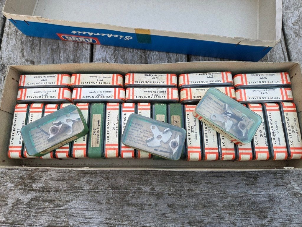 Mobylette contactpunten 31 sets oude voorraad, Fietsen en Brommers, Ophalen, Nieuw, Overige typen, Overige merken