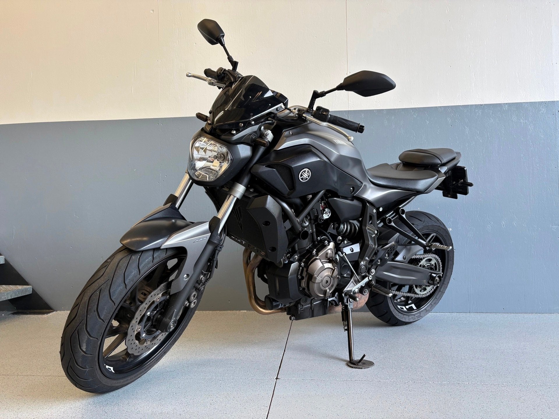 Yamaha Tour MT-07 / ABS / MAT GREY BLACK CABON EDITION, Motoren, Toermotor, 689 cc, ABS, Handgeschakeld