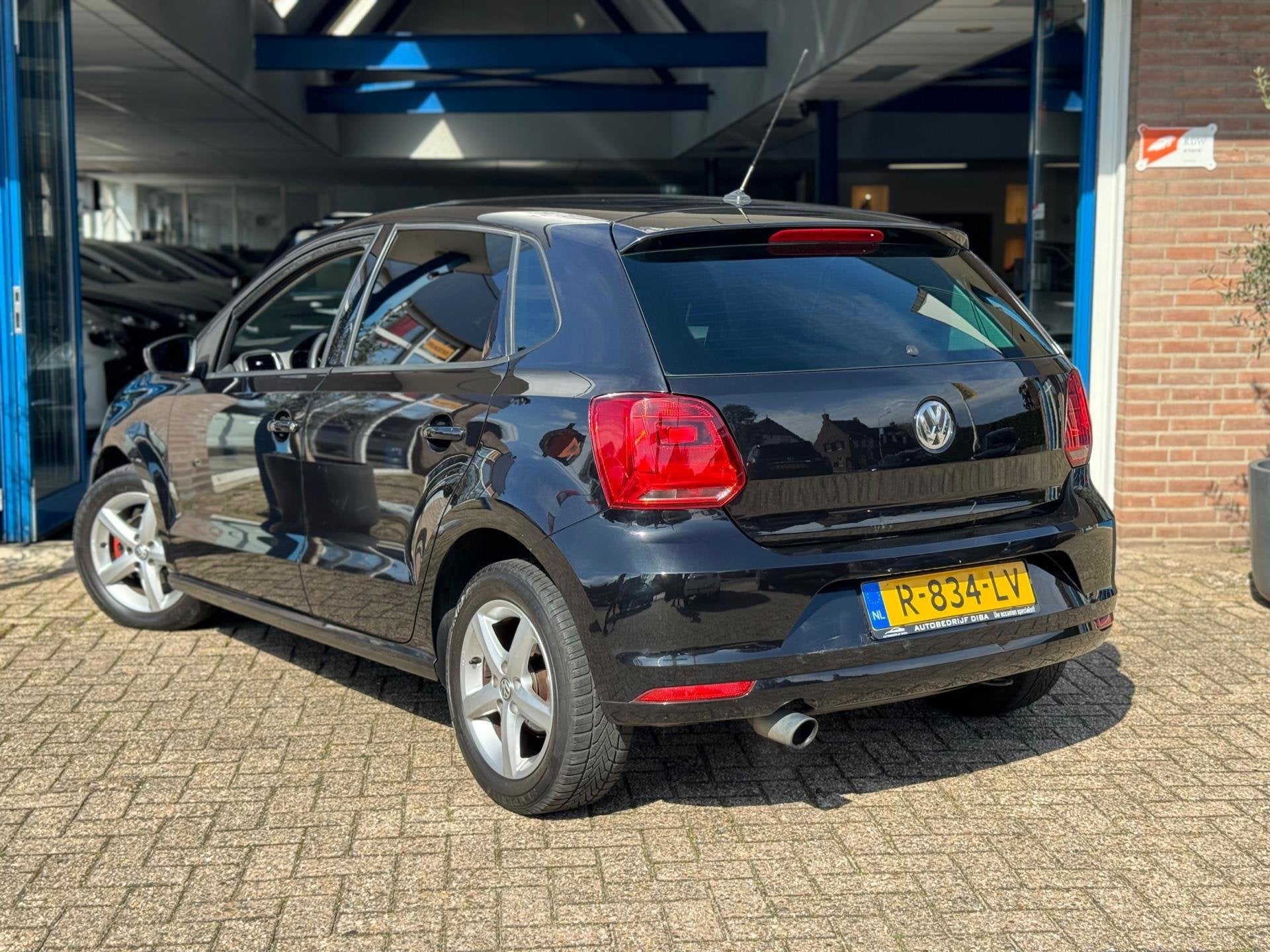 Volkswagen POLO 1.2 TSI Highline 2014 AUT CRUISE CLIMA NAP!, Auto's, Dealer onderhouden, Stof, 4 cilinders, 1039 kg