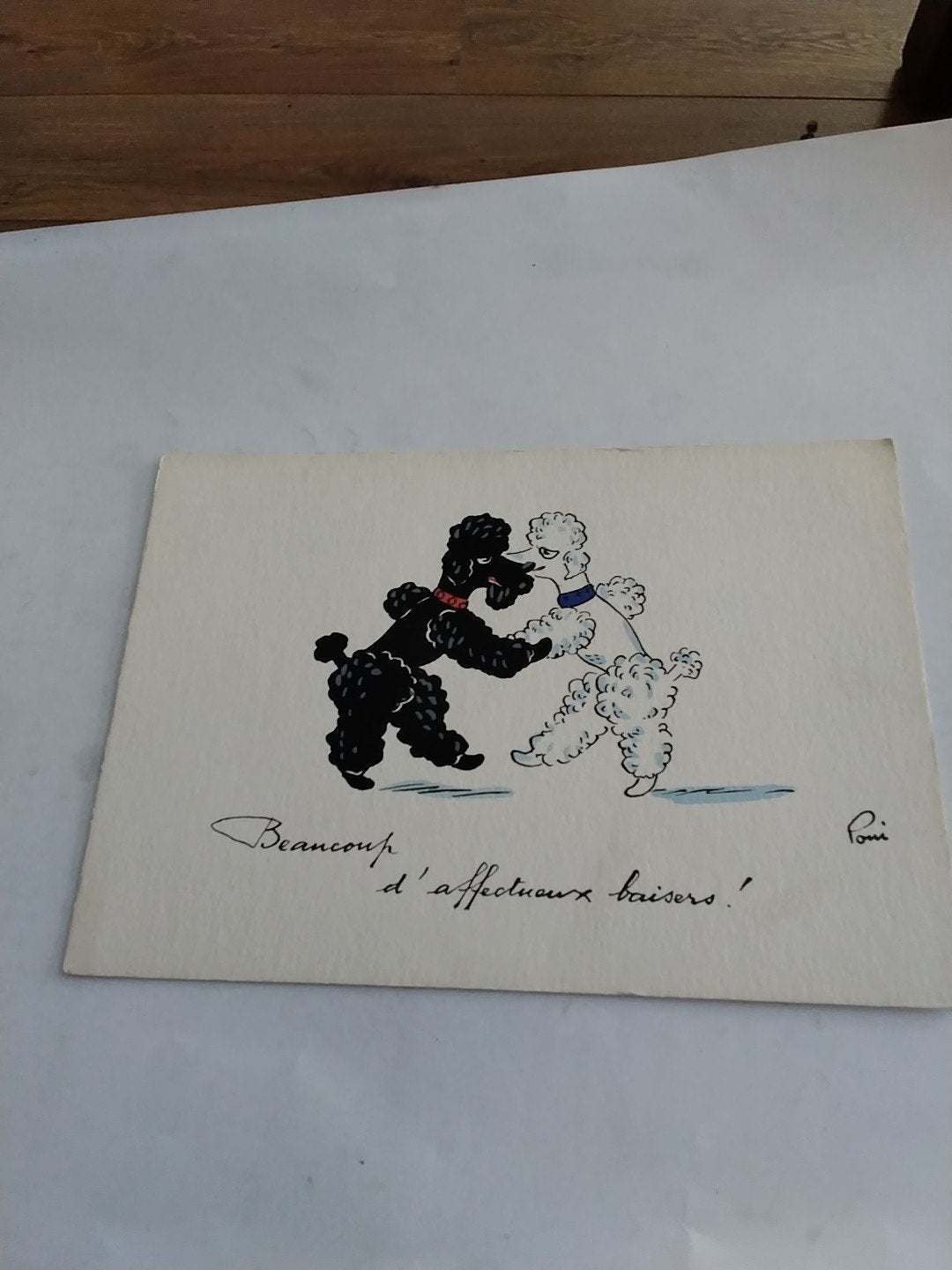 Poni - Ansichtkaart Poedels "Beaucoup d'affectueux baisers!, Ophalen of Verzenden, 1940 tot 1960, Ongelopen