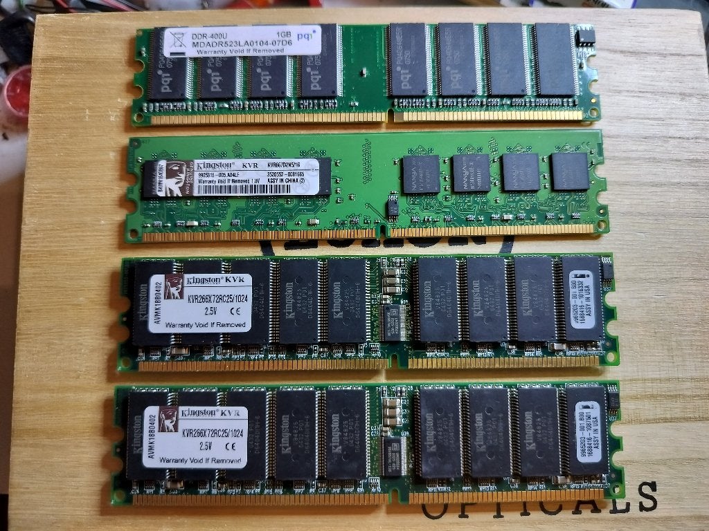 Div. 1GB Dimms DDR1, DDR2, Computers en Software, RAM geheugen, Verzenden, DDR, Desktop, Gebruikt