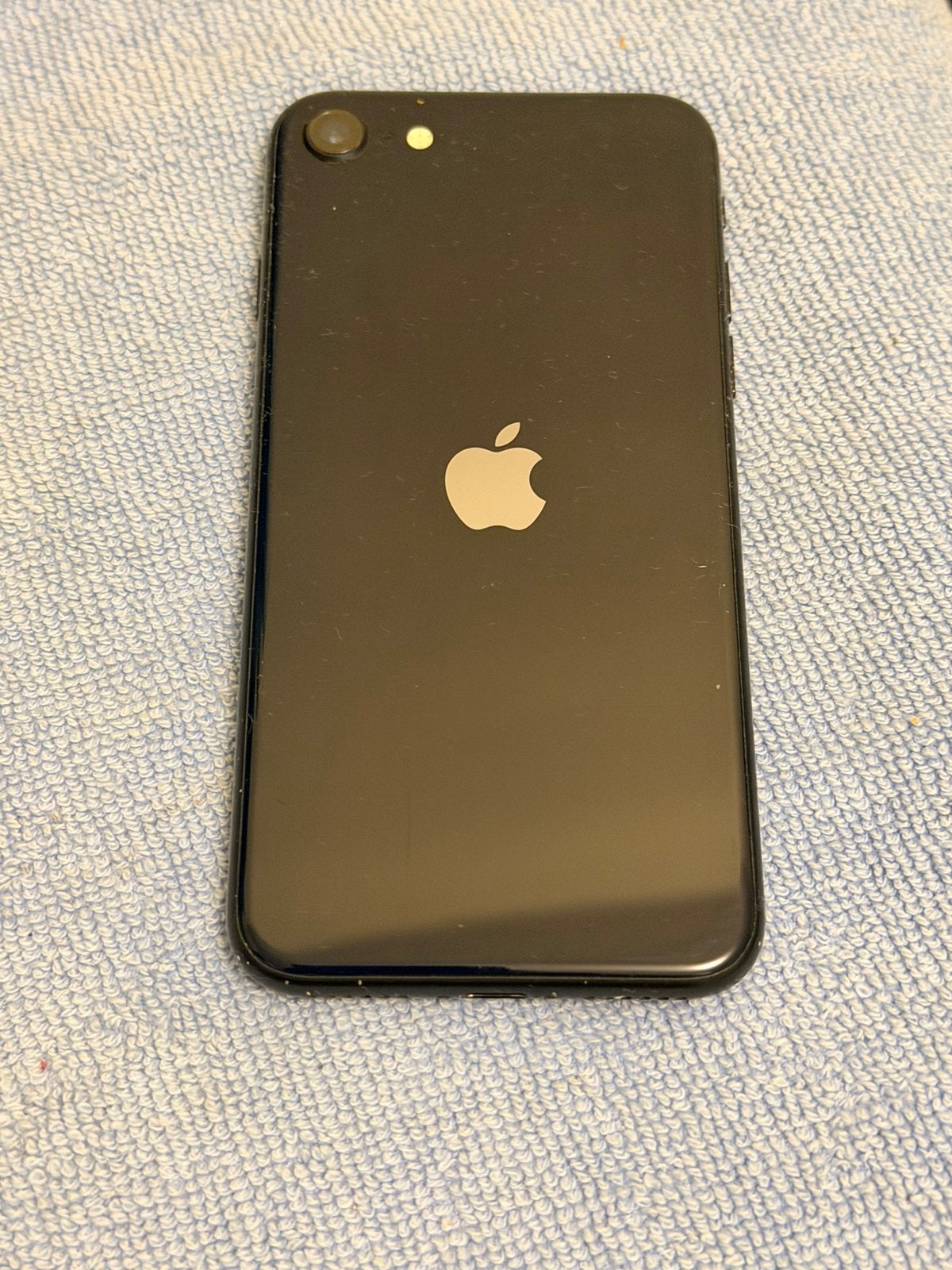 iPhone SE  gen 3. 2022.  128GB, Telecommunicatie, Ophalen, Zwart, 82 %, Zonder simlock