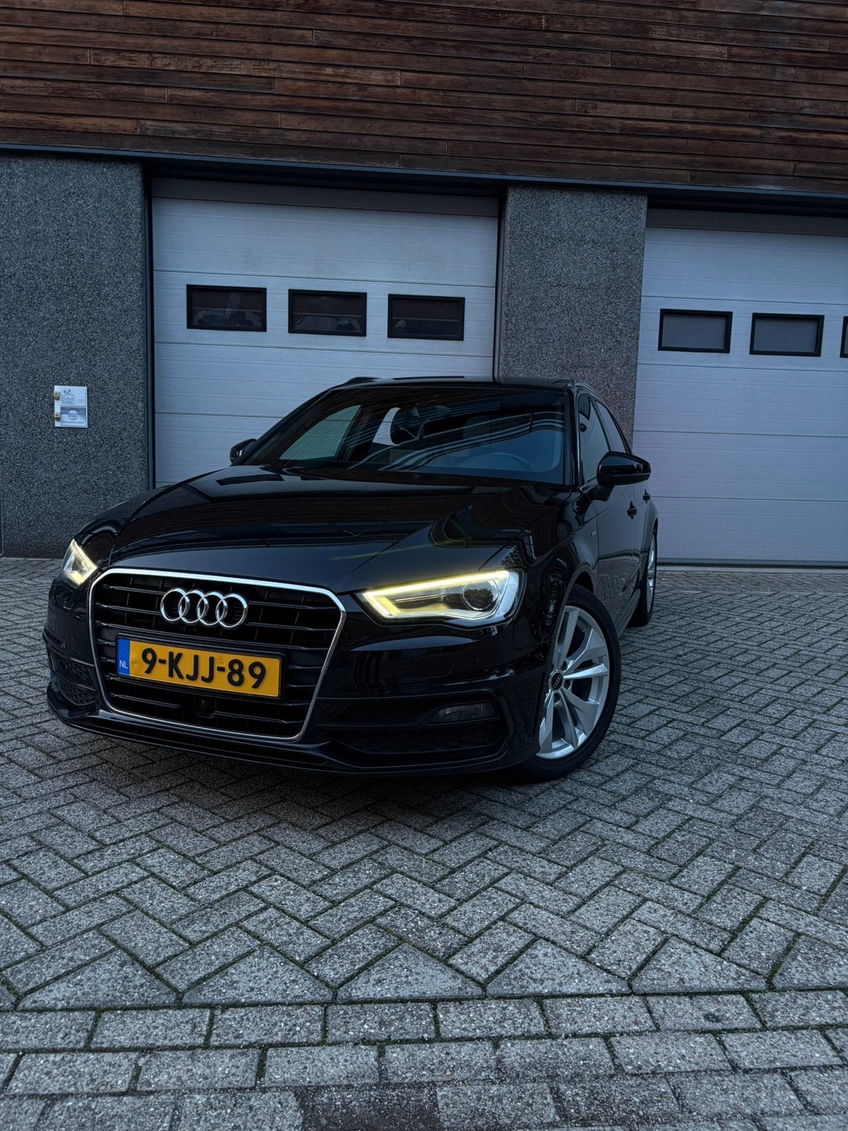 Audi A3 1.4 TFSI | 3x S line | Pano | Acc | Onderhoud |, Auto's, Audi, Zwart, Leder en Stof, Origineel Nederlands, 1395 cc