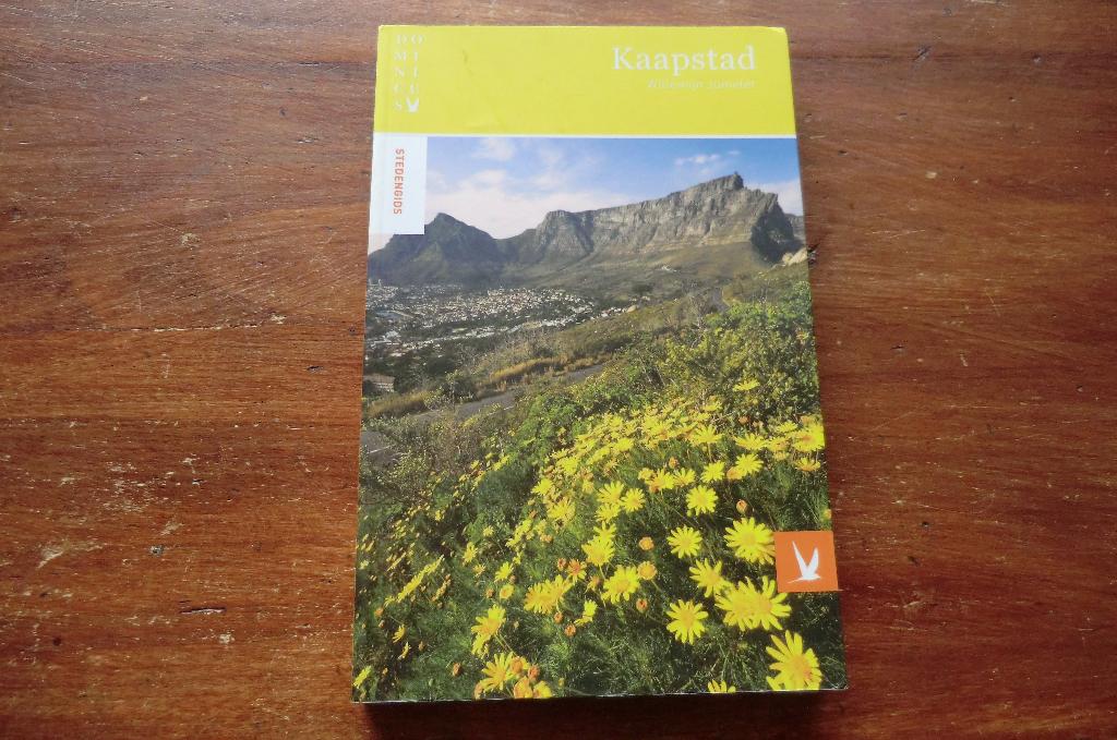 reisgids - Kaapstad - dominicus (2014) / Zuid-Afrika, Afrika, Ophalen of Verzenden, Reisgids of -boek, Gelezen