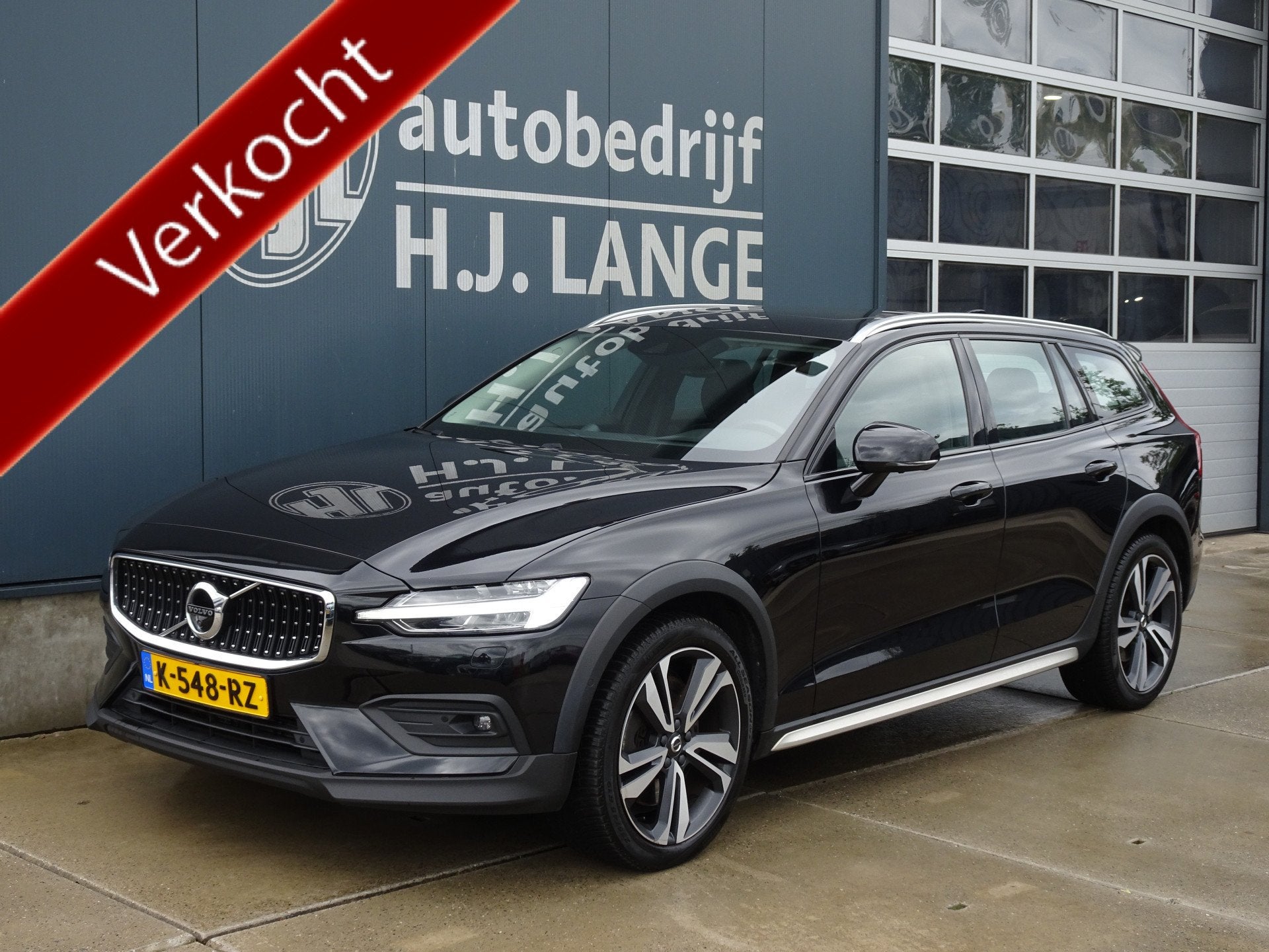 Volvo V60 Cross Country 2.0 B5 AWD Ultimate (bj 2021), Auto's, 12 maanden, 4 cilinders, Zwart, Vierwielaandrijving