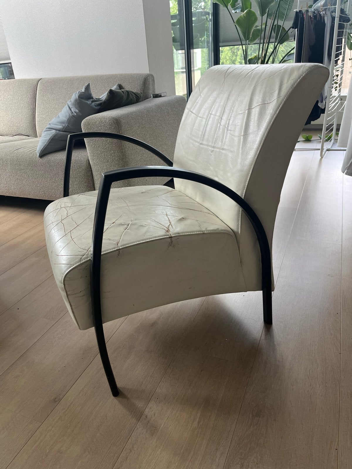 Vintage fauteuil - Opknapper met potentie, Ophalen, Gebruikt, Wit, Leer