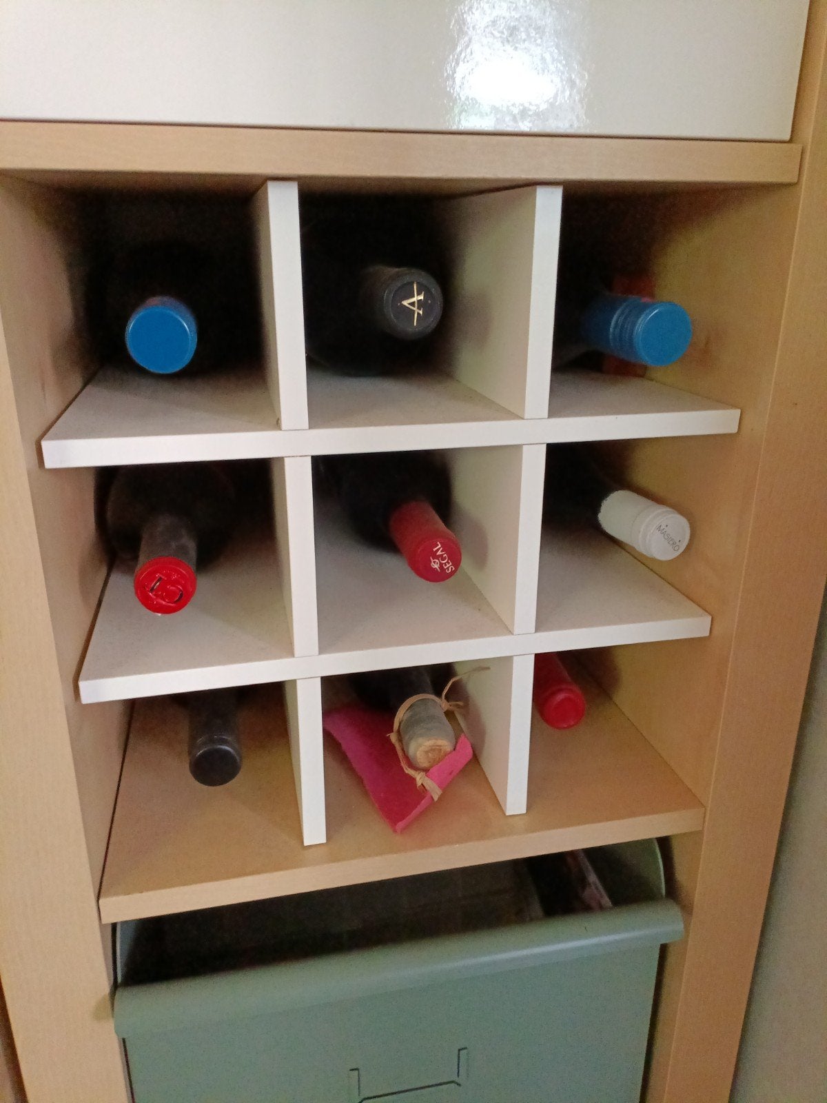 IKEA Kallax wijnrek inzet - perfect voor je Kallax kast, Gebruikt, 5 tot 15 flessen, Ophalen of Verzenden, 5 – 50