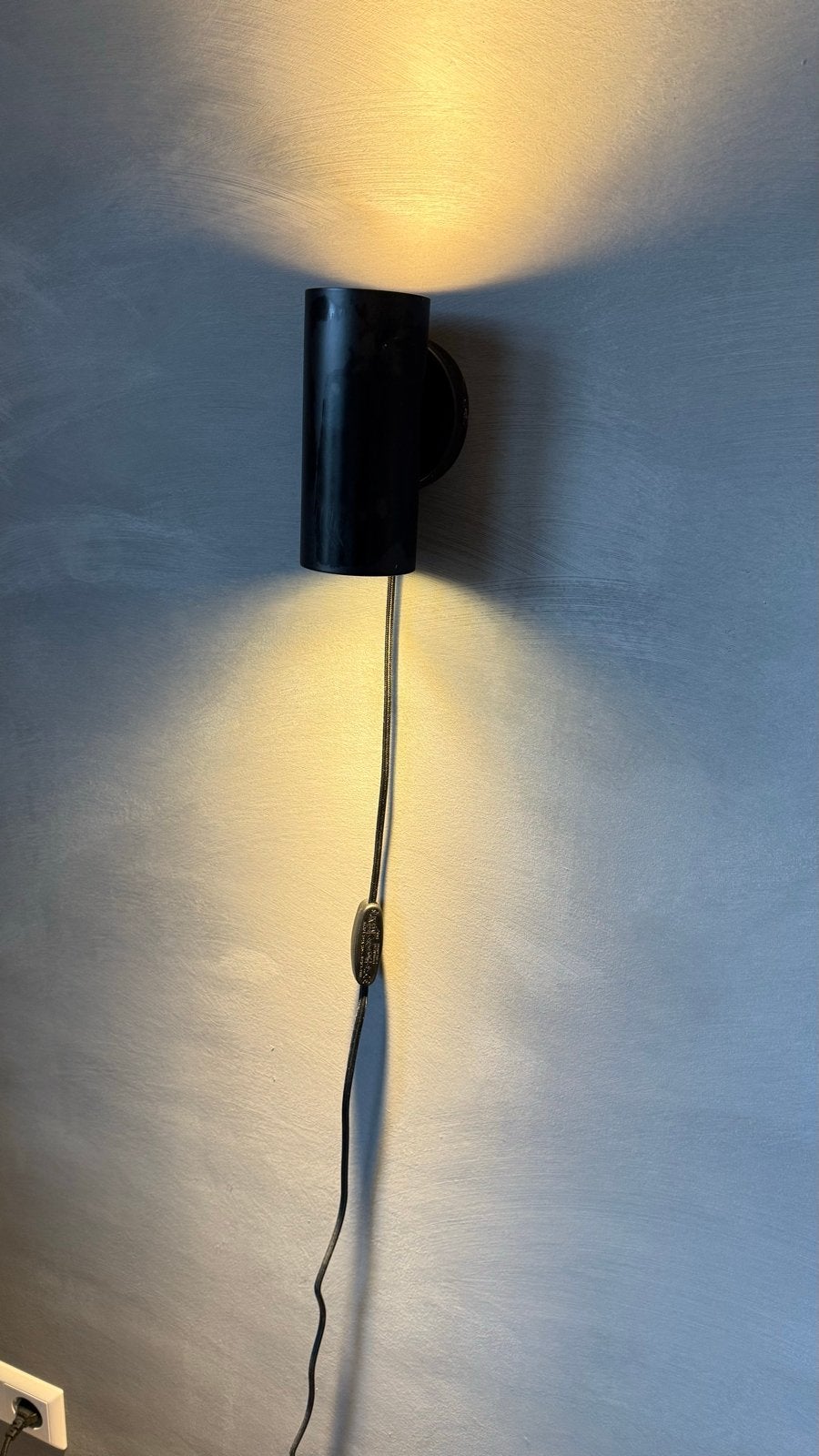 2x KARWEI wandlamp Fem zwart + 4x Philips GU10 LED spot, Up-/downlighter, Zwart, GU10, Ophalen of Verzenden