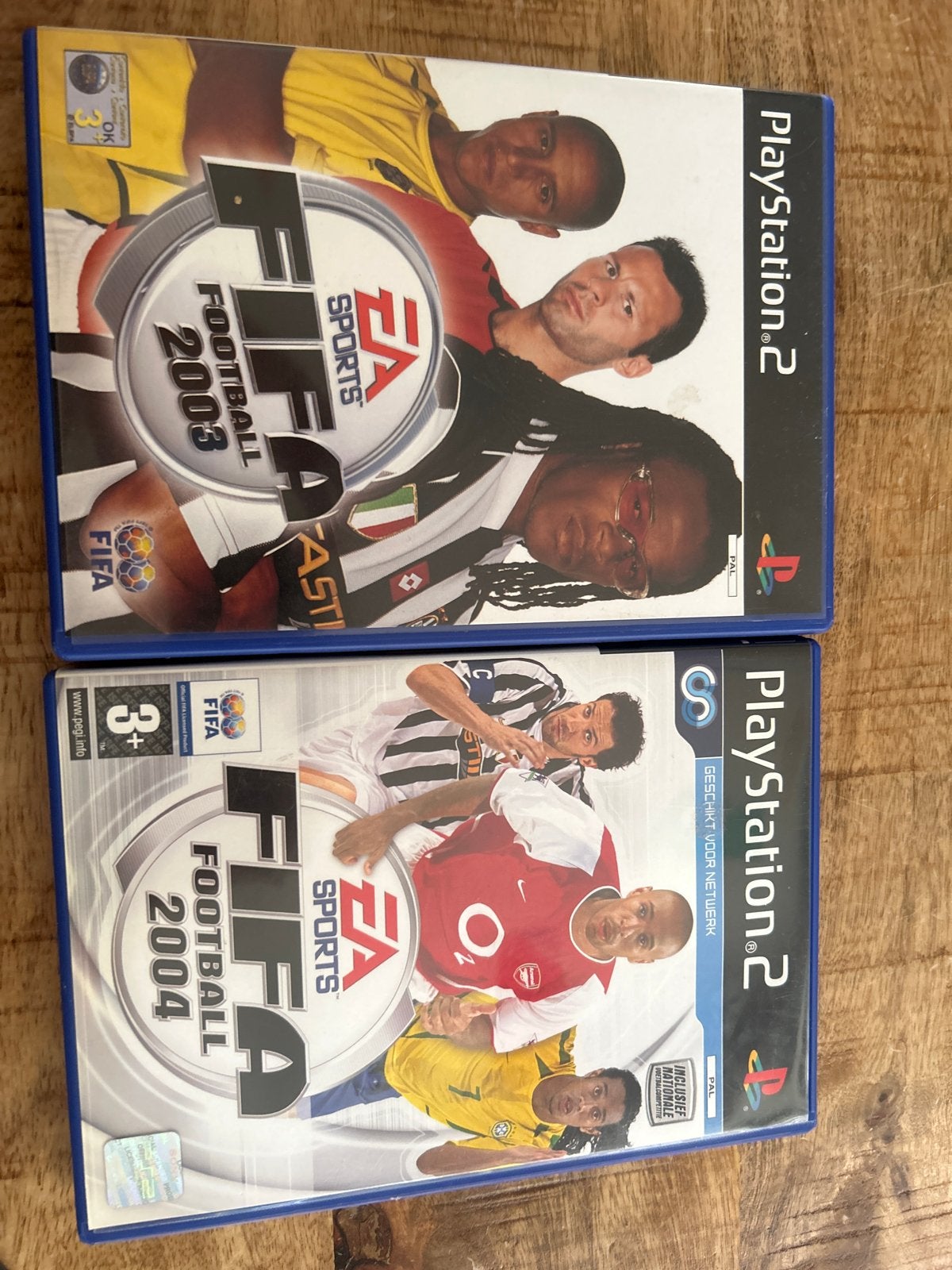FIFA 2003 & 2004 PS2 - Los of in bundel te koop, Gebruikt, 2 spelers, Ophalen of Verzenden, Vanaf 3 jaar