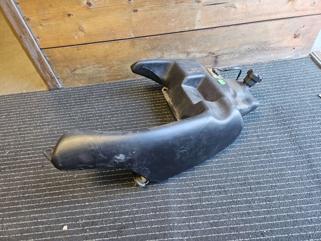 Benzine  Tank + zender  Malaguti Phantom - f12  Gebruikt, Overige typen, Niet ingevuld, Nieuw, Ophalen of Verzenden