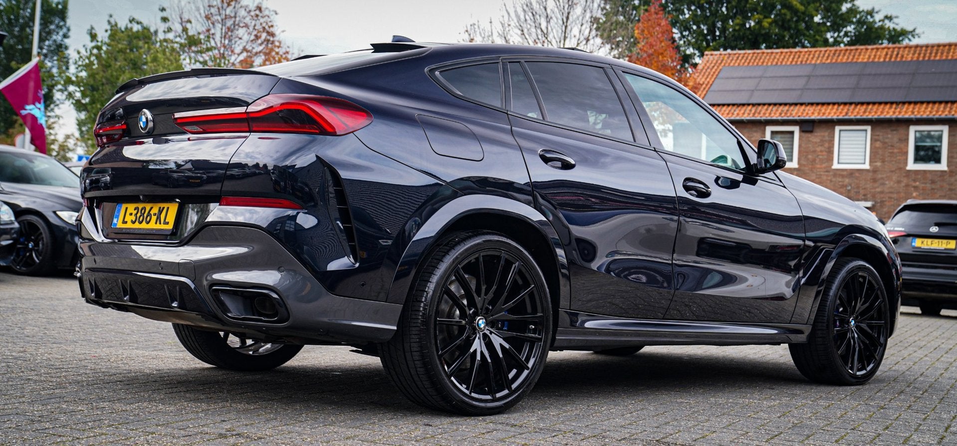 BMW X6 XDrive40i High Executive | Panorama | 360cam | Carbon, Automaat, Dealer onderhouden, Gebruikt, Bedrijf
