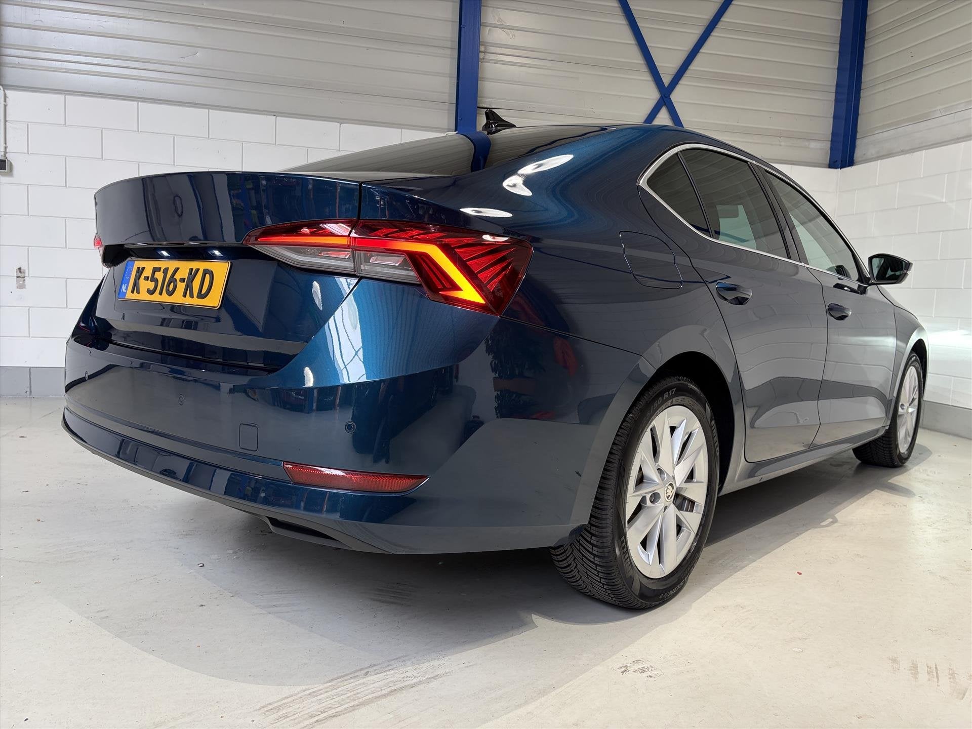 SKODA Octavia 1.0 TSI MHEV 110pk DSG7 ACC. Carplay, Led, Vir, Auto's, Gebruikt, Blauw, Leder en Stof, Origineel Nederlands