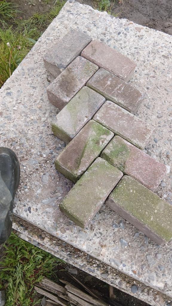 Beton klinkers, Ophalen