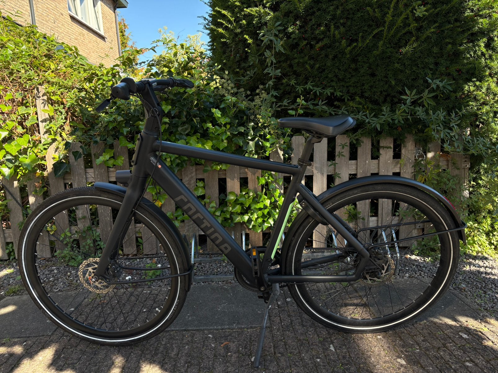 Cortina E-Lett (1 jaar oud, te koop vanwege verhuizing)