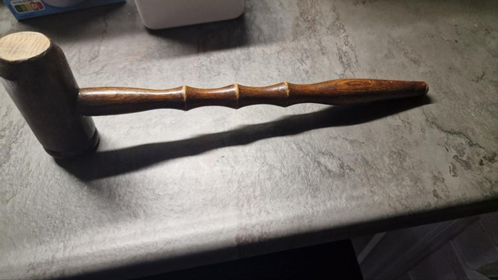 Eiken voorzittershamer met koperen knop, 32 cm, Antiek en Kunst, Ophalen of Verzenden