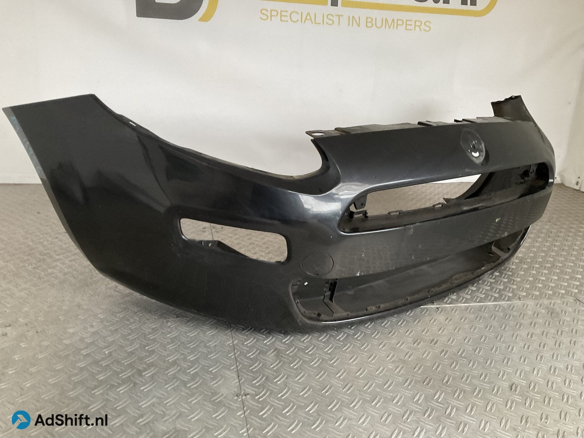 Bumper Fiat Punto 10-14 735536140 Voorbumper B9-16956z, Bumper