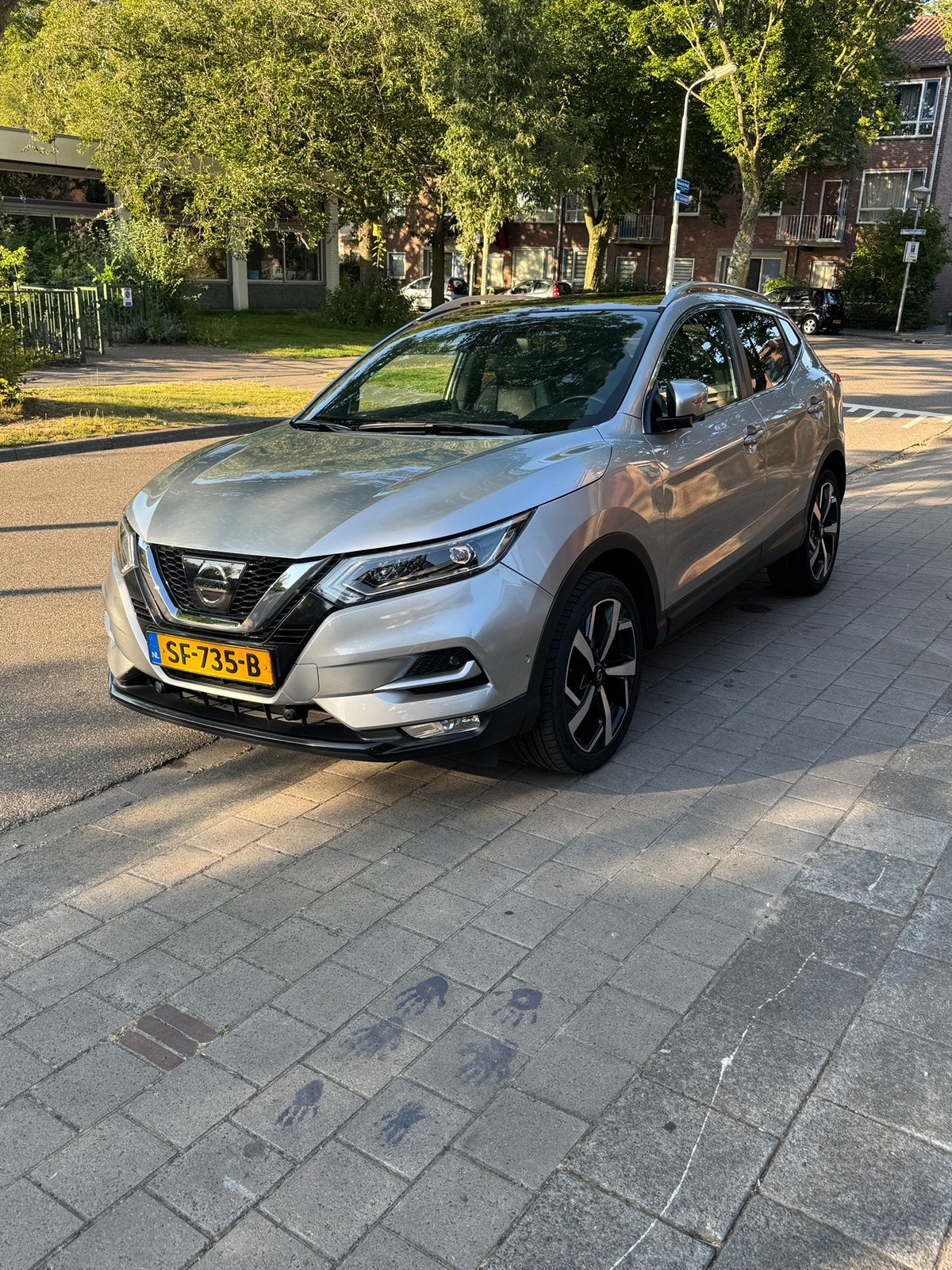 Nissan Qashqai Tekna+ met TREKHAAK, 2018 Grijs, Auto's, Voorwielaandrijving, Zwart, 4 cilinders, 1200 kg