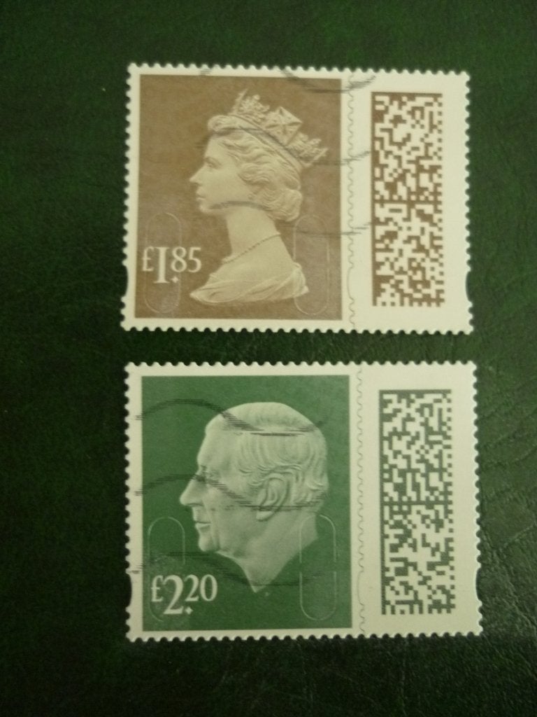 Engeland 2022 QE £ 1,85 en 2023 King Charles £ 2,20 gest., Postzegels en Munten, Postzegels | Europa | UK, Ophalen of Verzenden