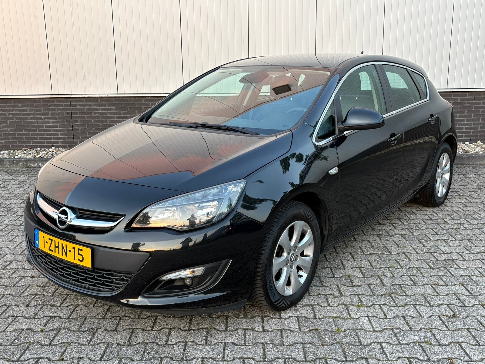 Opel Astra 1.4 Ecotec airco | cruise | pdc | mfc, Voorwielaandrijving, Euro 5, 4 cilinders, 100 pk