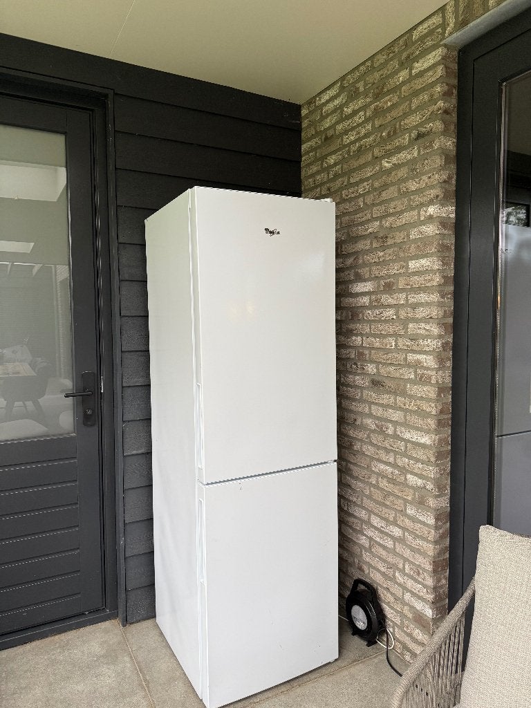 Koelkast (vries combinatie) Whirlpool, Witgoed en Apparatuur, Ophalen, 200 liter of meer, Met aparte vriezer, 160 cm of meer