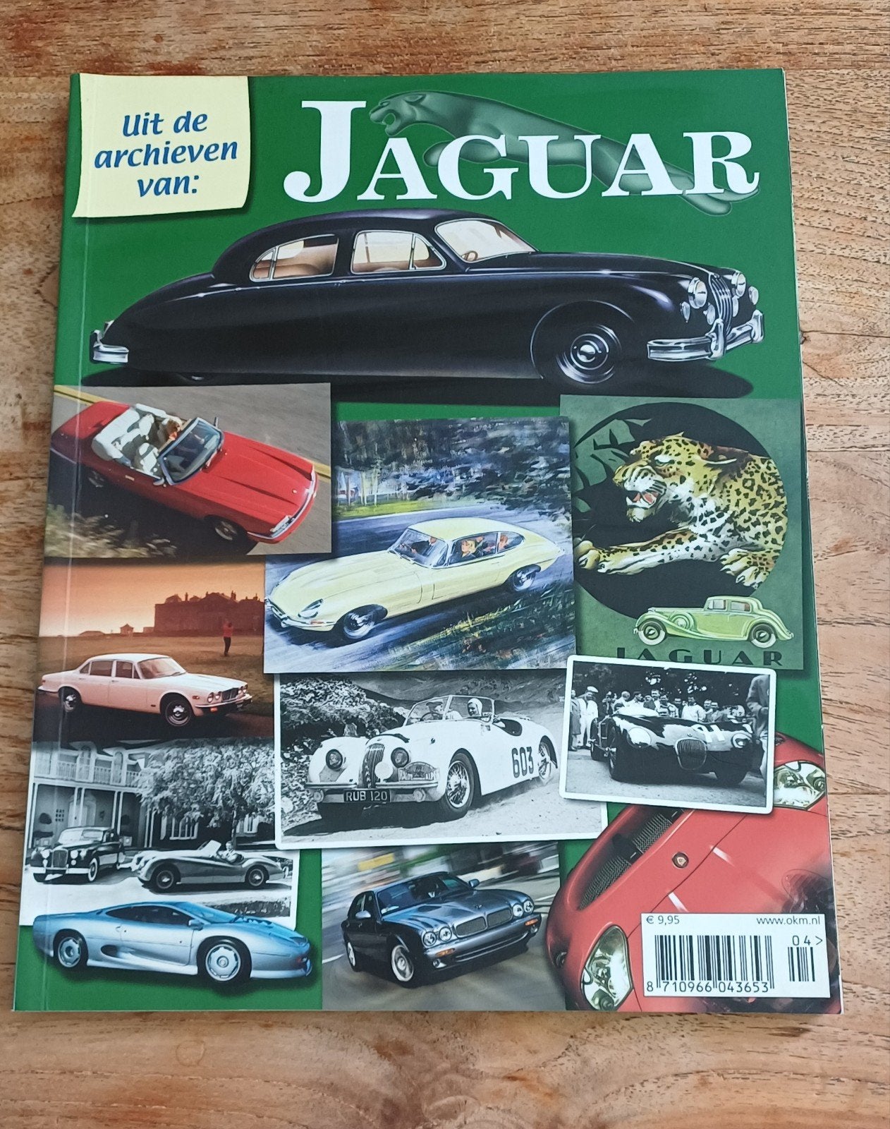 Uit de archieven van: Jaguar - Boek over Jaguar auto's, Ophalen of Verzenden, Zo goed als nieuw