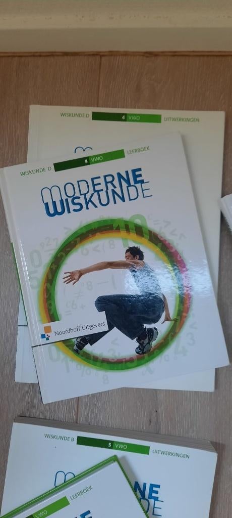 Moderne wiskunde VWO 4 wiskunde D - leerboek + uitwerkingen, Boeken, Ophalen, Zo goed als nieuw, VWO, Wiskunde B
