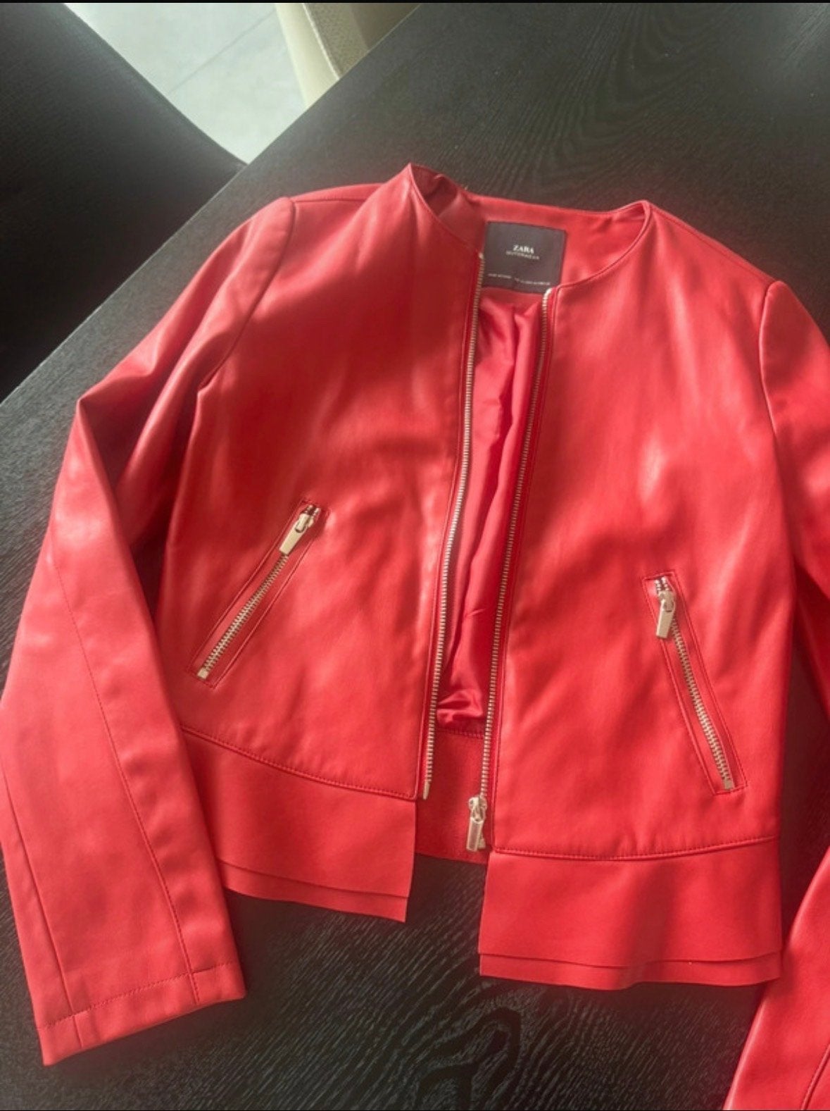 Zara rode leren jas - Zo goed als nieuw, Kleding | Dames, Ophalen of Verzenden, Zo goed als nieuw, Maat 34 (XS) of kleiner, Rood