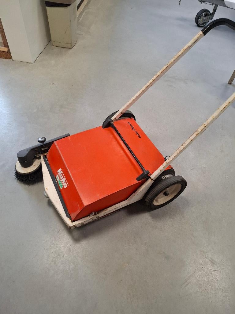 HAKO Flipper handveegmachine, Tuin en Terras, Veegmachines, Ophalen, Gebruikt, Hako