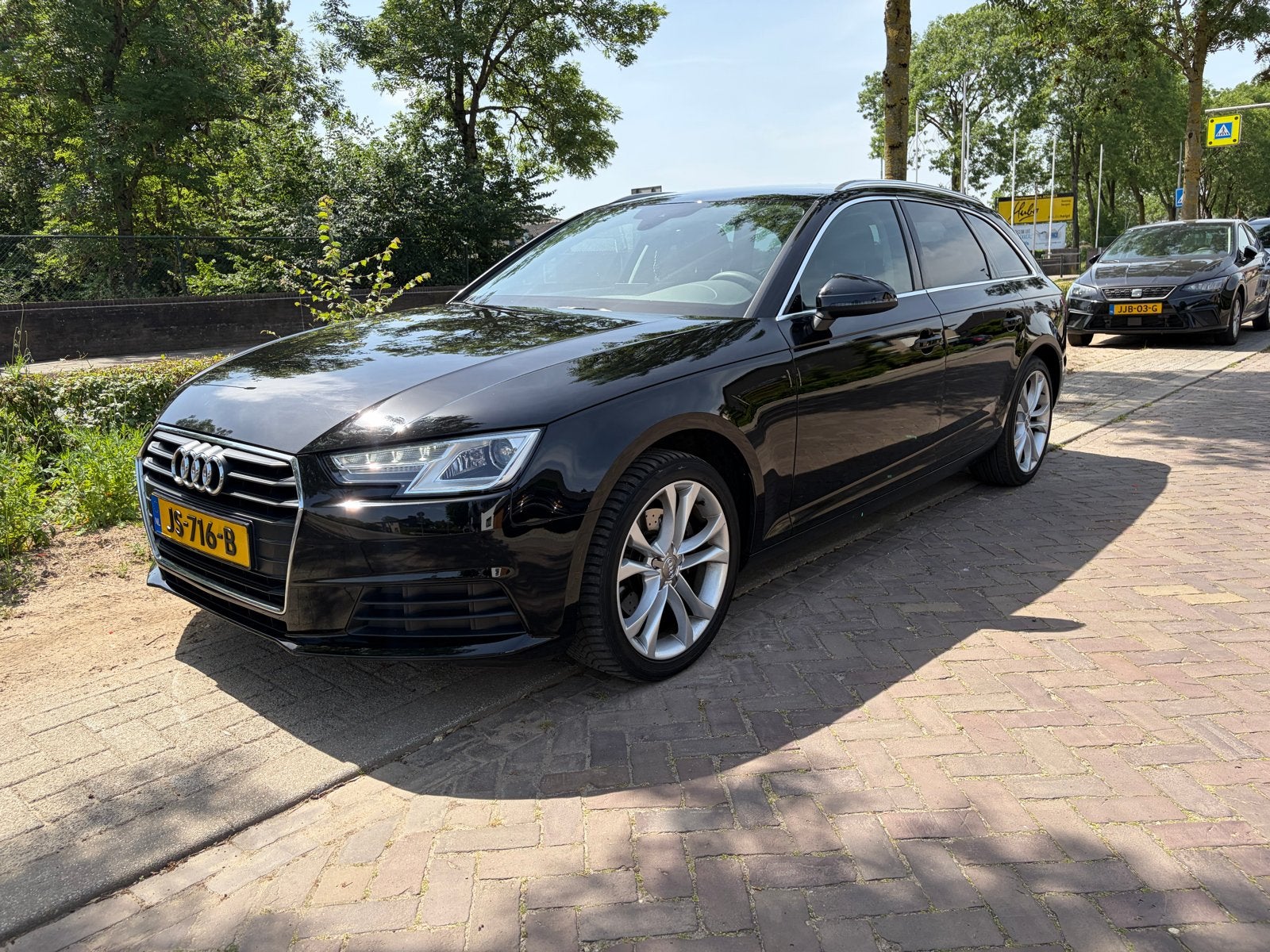 Audi A4 2.0 Tfsi Ultra 140KW AV S-t7 2016 Zwart, Auto's, Stof, Zwart, 1984 cc, 1435 kg
