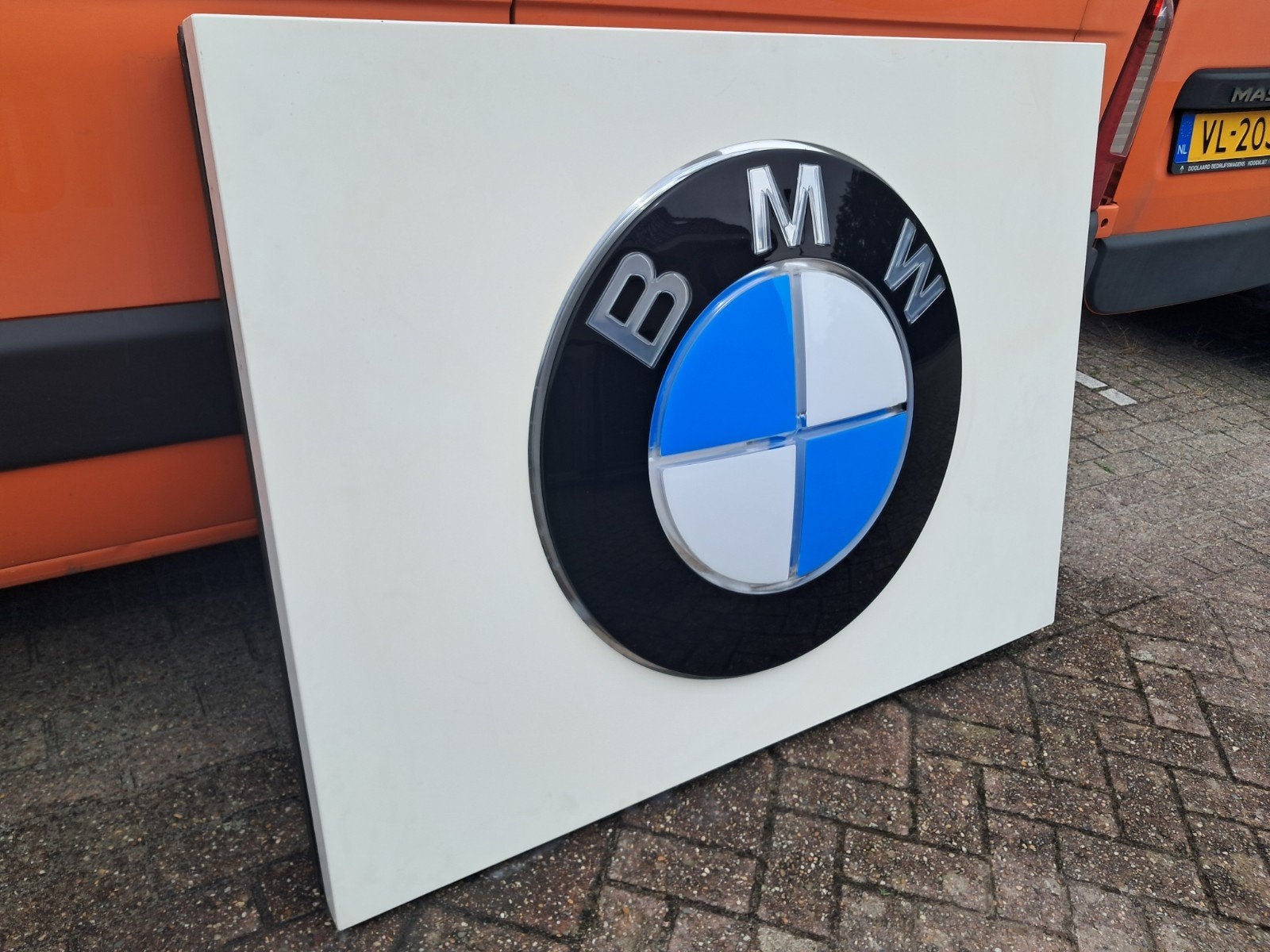 Originele BMW dealer 2 zijdige lichtbak werkend 140cm/105cm, Verzamelen, Ophalen, Eu, Gebruikt, Eu